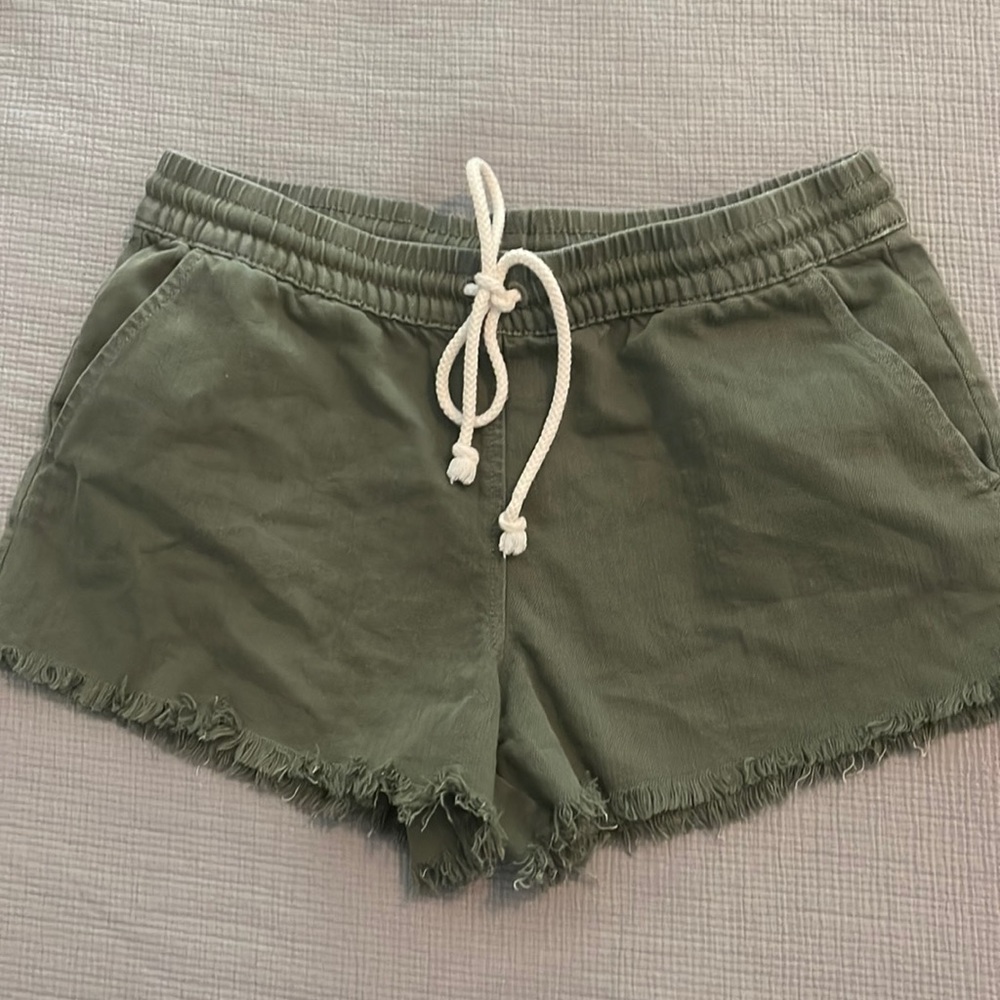 EUC Aerie raw edge shorts